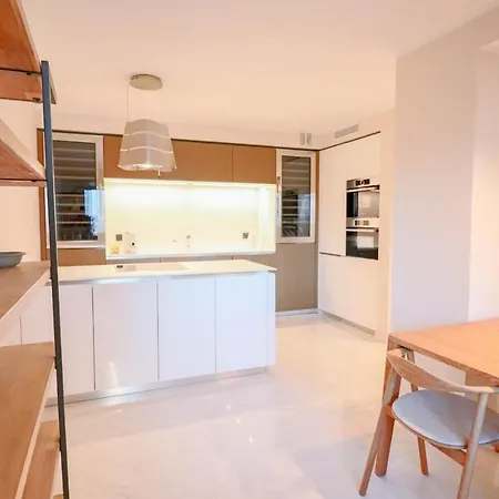 Apartment Gray Renovated Luxurious Located In *